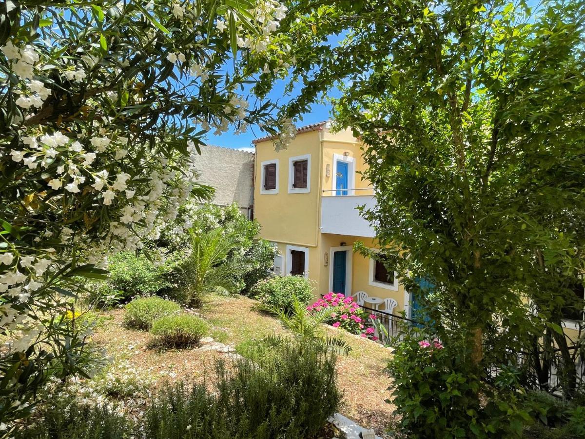 Sunflower Apartments & Studios Kassiopi Extérieur photo