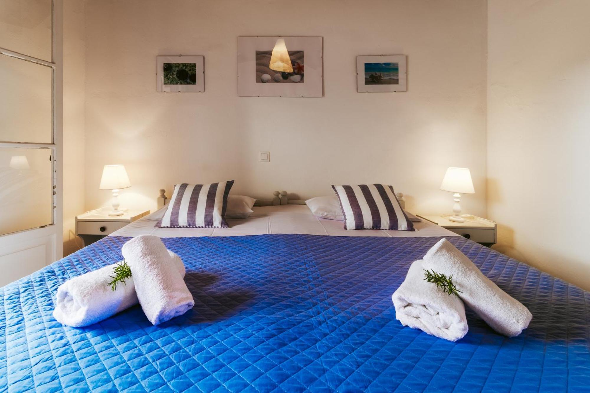 Sunflower Apartments & Studios Kassiopi Extérieur photo